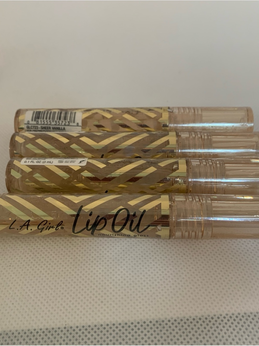 L.A. Girl Lip Oil - Sheer Vanilla Set of 4 New and Sealed (Nourishing Gloss)